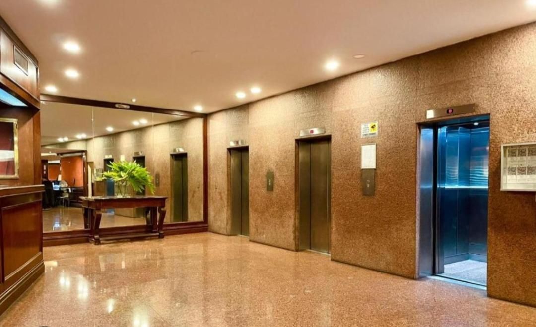 Torre Corrientes Aparthotel Buenos Aires Exterior photo